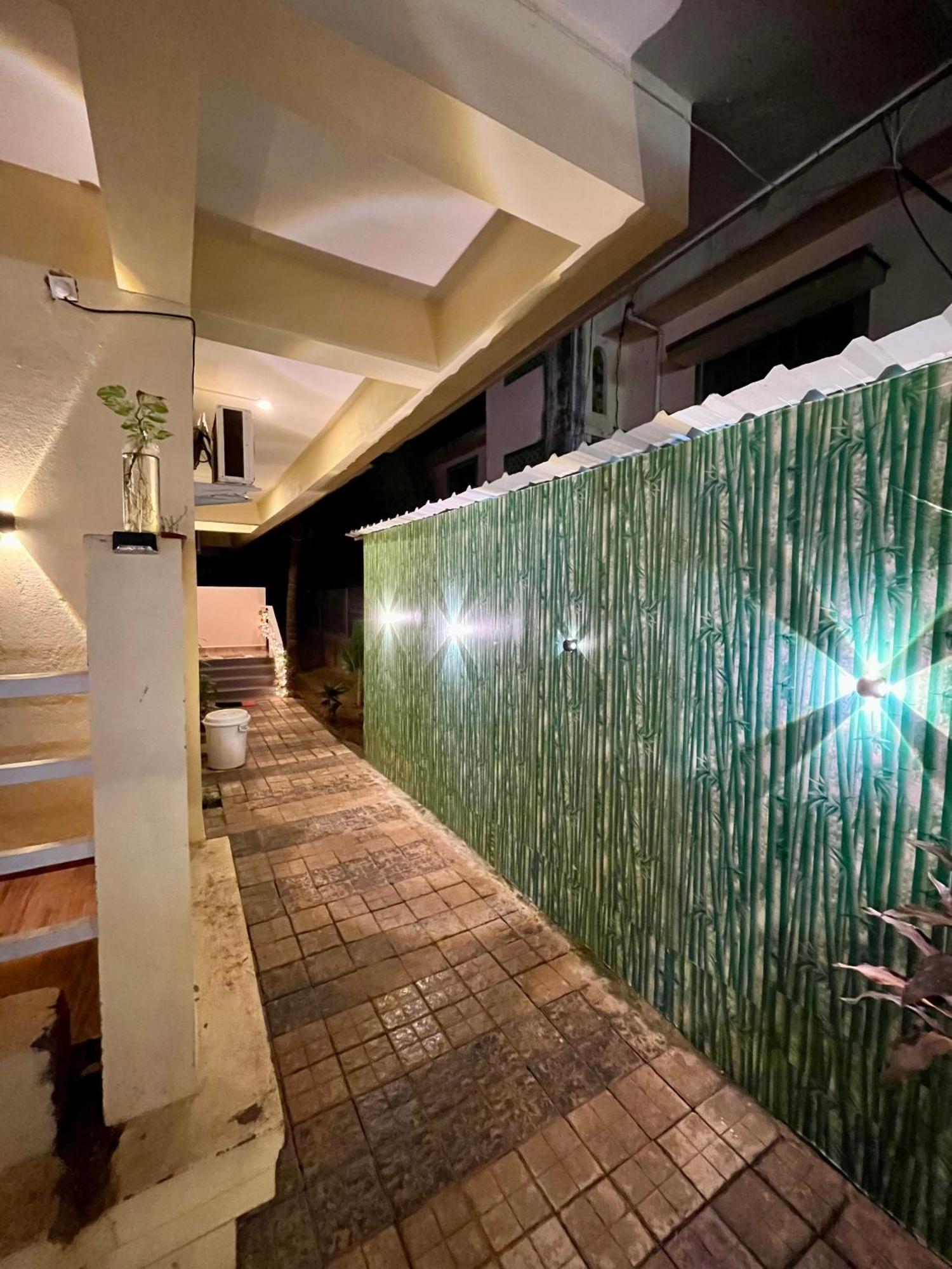 Sterling Garden Hotel By Pas Resorts Morjim Exterior photo