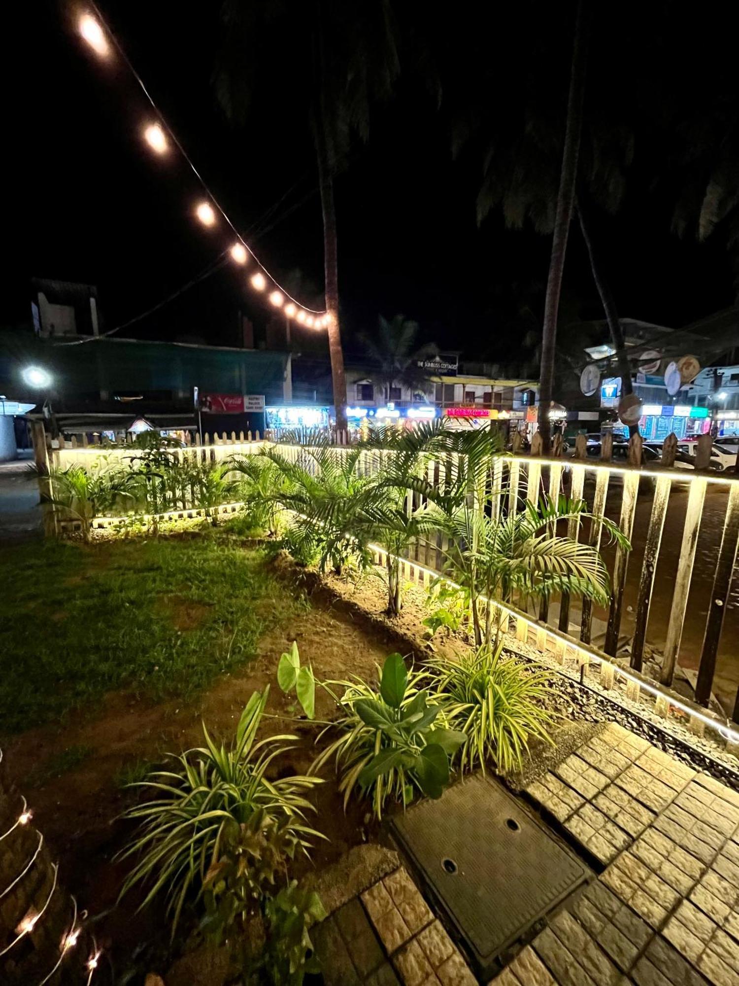 Sterling Garden Hotel By Pas Resorts Morjim Exterior photo